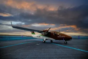 Grupowe bilety lotnicze: korzyści i zalety